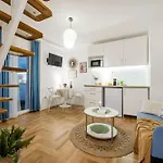 Walk To Opera & Gozsdu 4br Duplex Private Terrace Apartment *