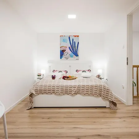 Walk To Opera & Gozsdu 4br Duplex Private Terrace Apartment *