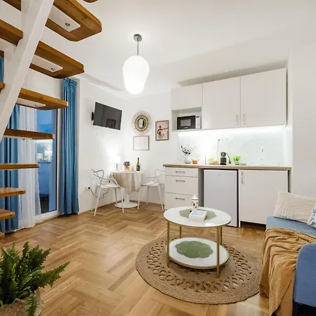 Walk To Opera & Gozsdu 4br Duplex Private Terrace Apartment *