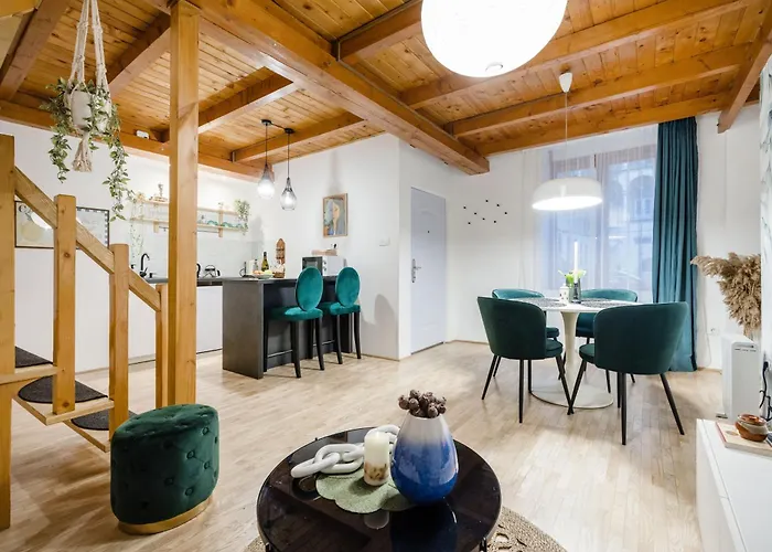 Walk To Opera & Gozsdu 4br Duplex Private Terrace