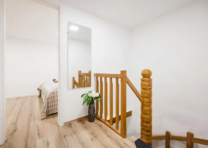 Walk To Opera & Gozsdu 4br Duplex Private Terrace *